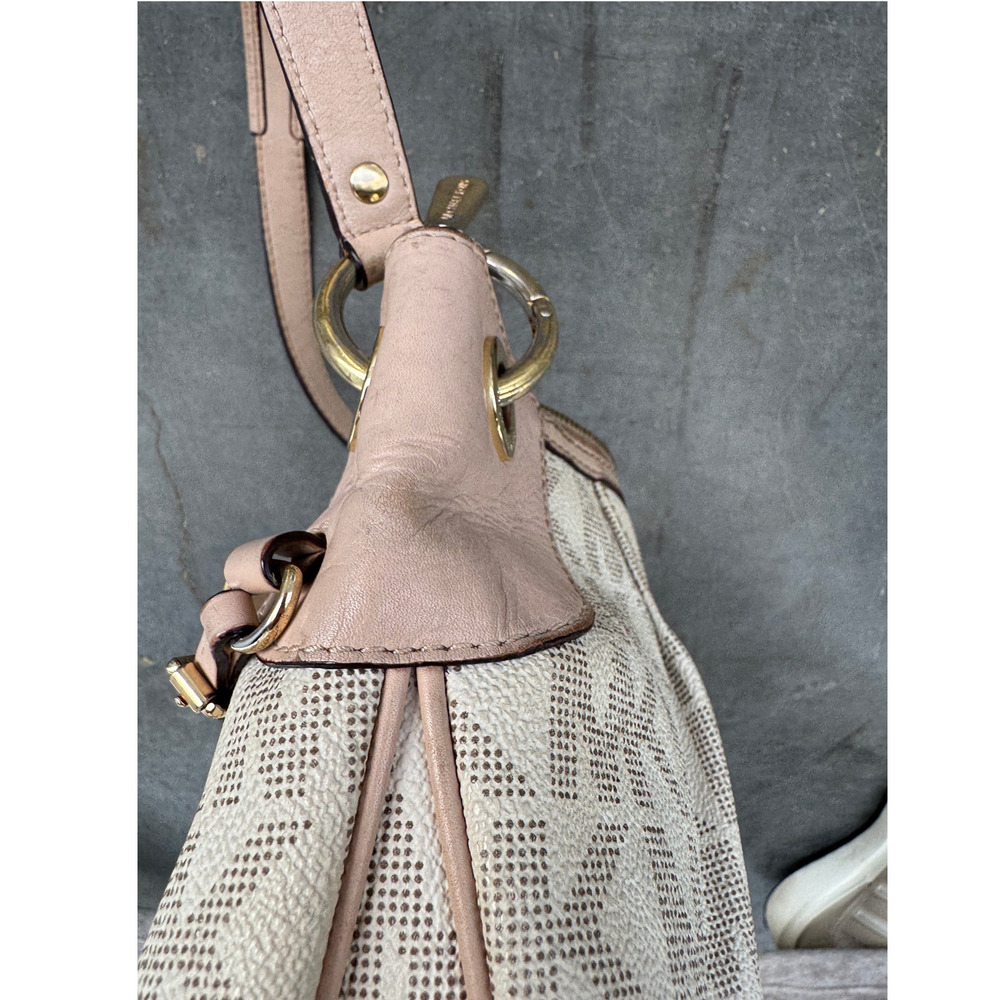 Michael Kors Monogram Hobo Tan White - Picture 5 of 11